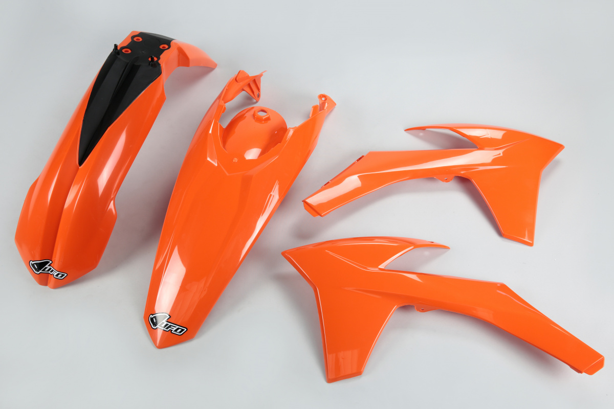 Kit Plastiche arancio per Ktm EXC 125/XC W125 - EXC 200 - EXC 250/XC W250 - EXC-F 250/XCF W250 - EXC 300/XC W300 - EXC-F 350....