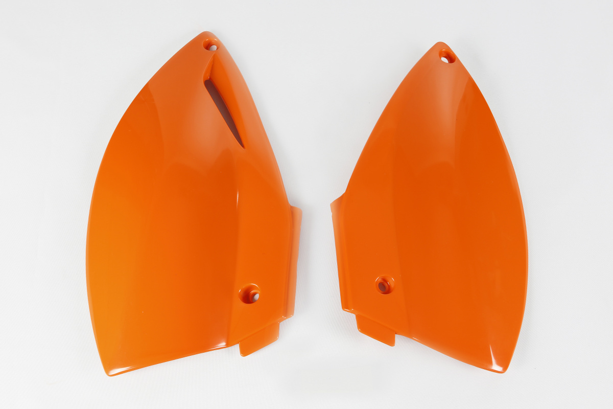 Fiancatine Laterali arancio per Ktm LC4 640 (2002-04) - SMC 660 (2002-04) - PLASTICHE REPLICA - KT03014-127 - Ufo Plast