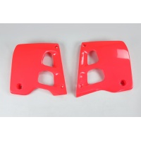 Convogliatori Radiatore rosso per Honda CR 125 (1992) - PLASTICHE REPLICA - HO02625-067 - Ufo Plast Convogliatori Radiatore rosso per Honda CR 125 (1992) - PLASTICHE REPLICA - HO02625-067 - Ufo Plast