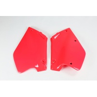 Side Panels red for Honda CR 125 (1995-97) - CR 250 (1995-96) - REPLICA PLASTICS - HO02673-067 - Ufo Plast Side Panels red for Honda CR 125 (1995-97) - CR 250 (1995-96) - REPLICA PLASTICS - HO02673-067 - Ufo Plast