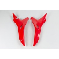 Ricambi misti - rosso - Honda - PLASTICHE REPLICA - HO04668-070 - UFO Plast