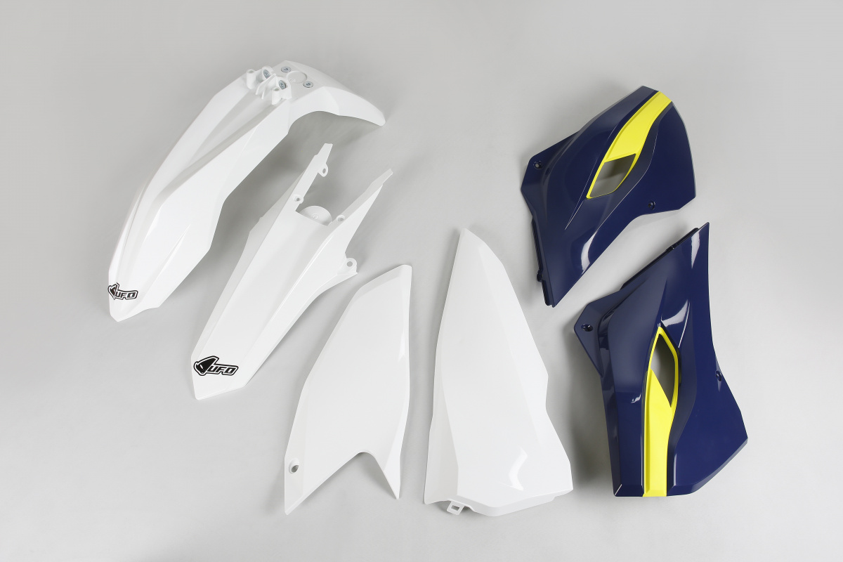 Kit Plastiche OEM Color 16 per Husqvarna TE 250 - TE 125 - FE 250 - TE 300 - FE 350 - FE 450 - TX 125 - TX 250 - TX 300 - PLA...