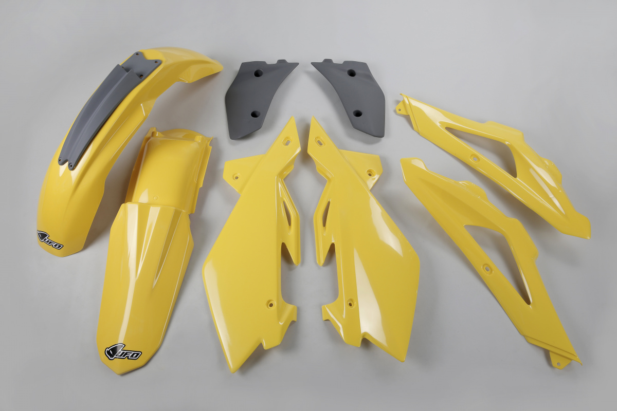Kit Plastiche giallo per Husqvarna CR 125 (2006-08) - CR 250 (2006-08) - PLASTICHE REPLICA - HUKIT603-103 - Ufo Plast