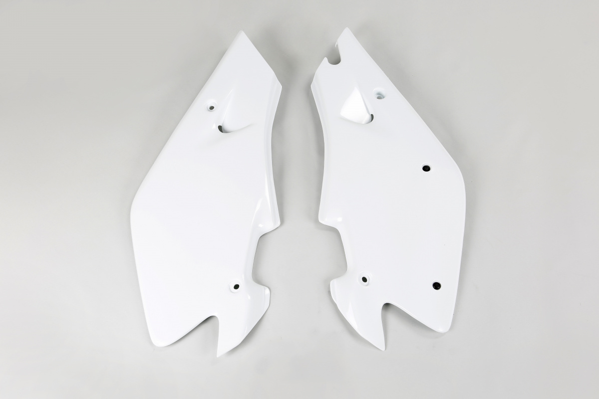 Side Panels white for Husqvarna CR 125 (2000-03) - CR 250 (2000-03) - CR 360 (2000-03) - REPLICA PLASTICS - HU03304-041 - Ufo...