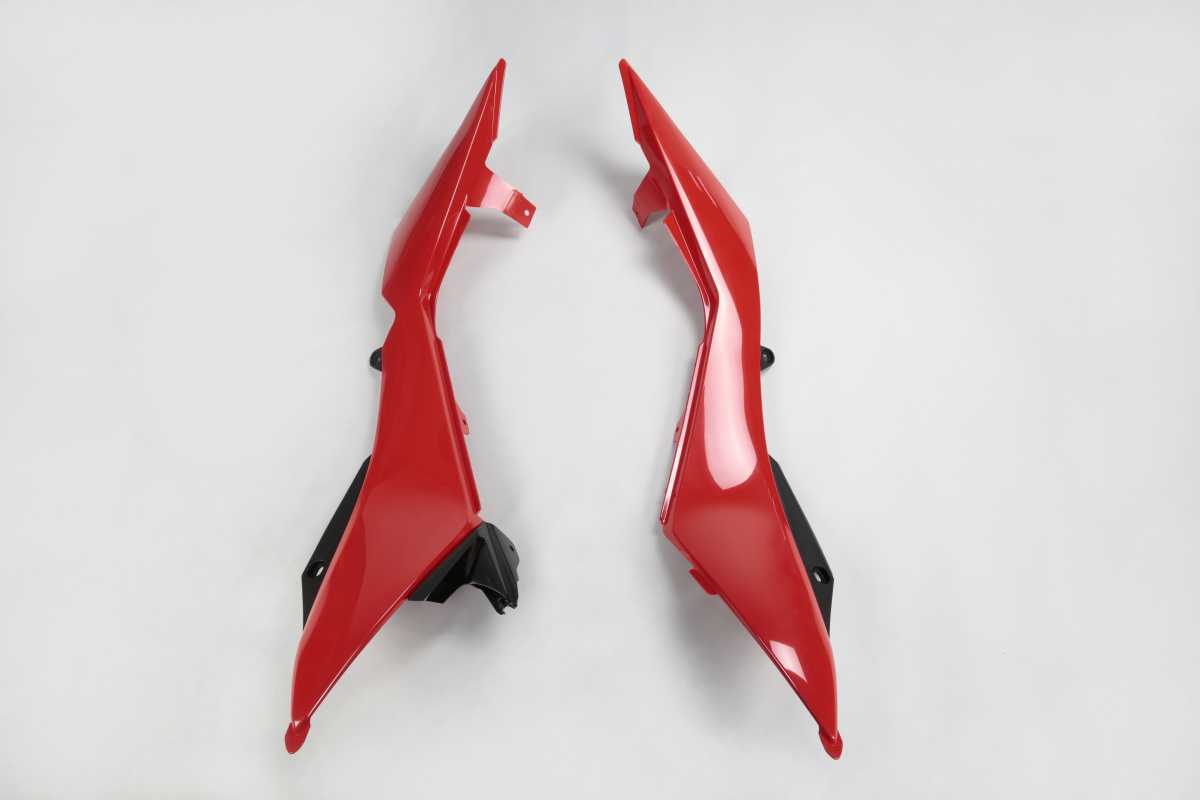 Fiancatine Laterali rosso per Husqvarna TC 449 - TE 449 - TC 499 - TE 499 - TE 511 - PLASTICHE REPLICA - HU03340-062 - Ufo Plast