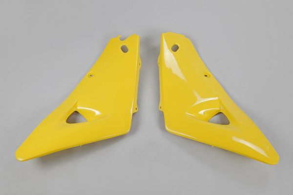 Convogliatori radiatore / Parte alta - giallo - Husqvarna - PLASTICHE REPLICA - HU03303-103 - UFO Plast