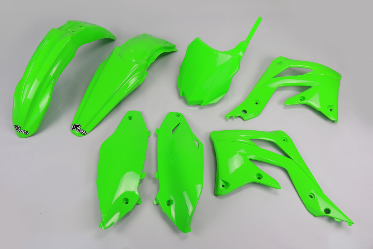 Plastic kit Kawasaki - green - REPLICA PLASTICS - KAKIT220-026 - UFO Plast