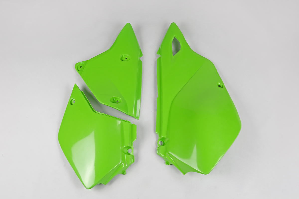 Side Panels green for Kawasaki KLX 400R (2003-25) - REPLICA PLASTICS - KA03743-026 - Ufo Plast