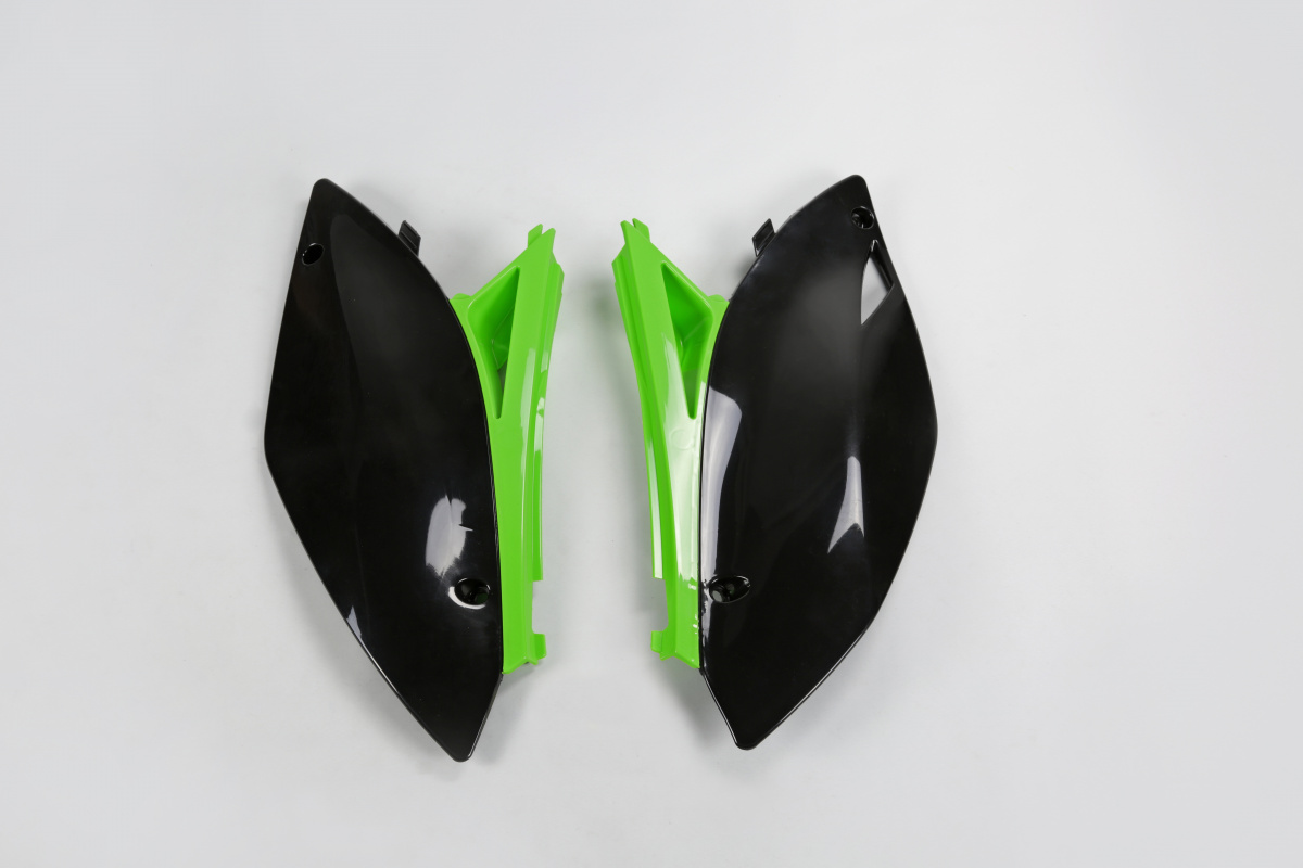 Fiancatine laterali / Nero-verde - oem - Kawasaki - PLASTICHE REPLICA - KA04706-999 - UFO Plast