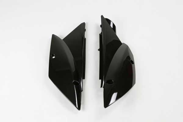 Side panels - black - Kawasaki - REPLICA PLASTICS - KA04717-001 - UFO Plast