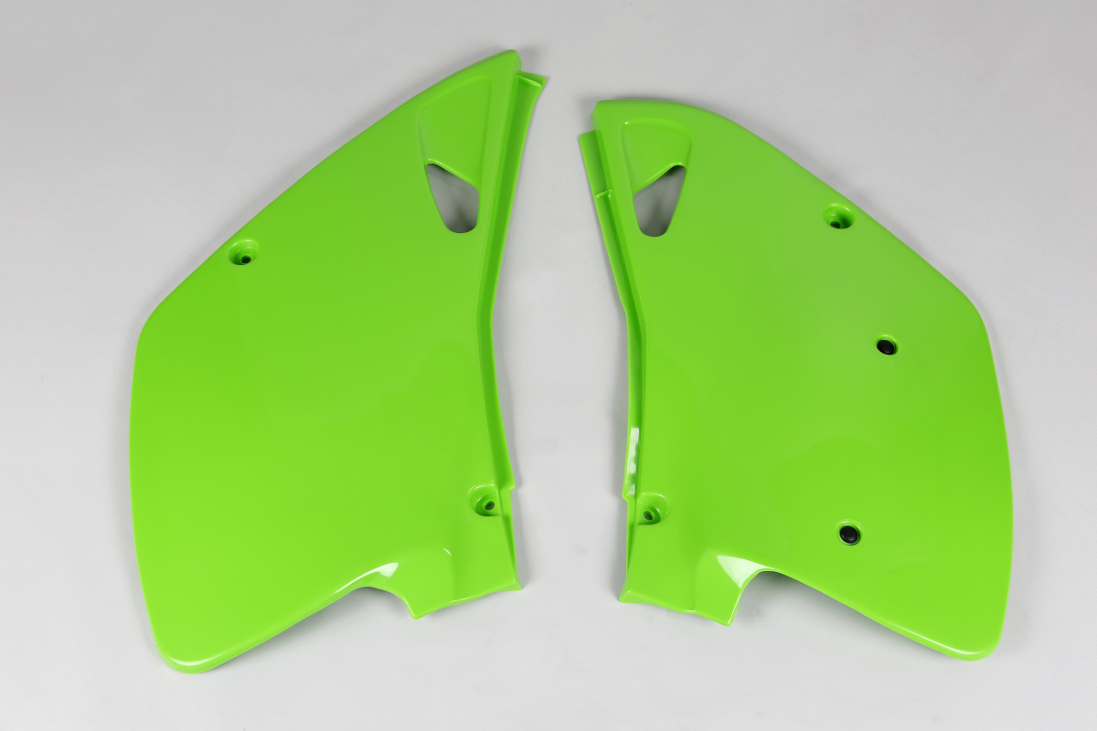 Fiancatine Laterali verde per Kawasaki KX 125 (1992-93) - KX 250 (1992-93) - PLASTICHE REPLICA - KA02745-026 - Ufo Plast