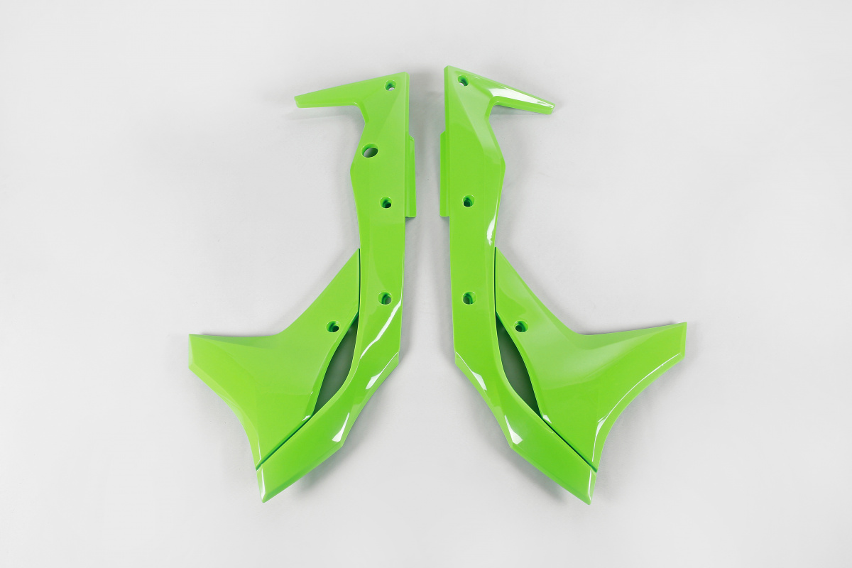 Convogliatori Radiatore verde per Kawasaki KXF 250 (2017-20) - PLASTICHE REPLICA - KA04747-026 - Ufo Plast