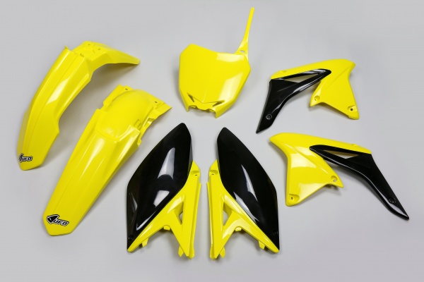 Kit plastiche Suzuki - oem 17 - PLASTICHE REPLICA - SUKIT416-999K - UFO Plast