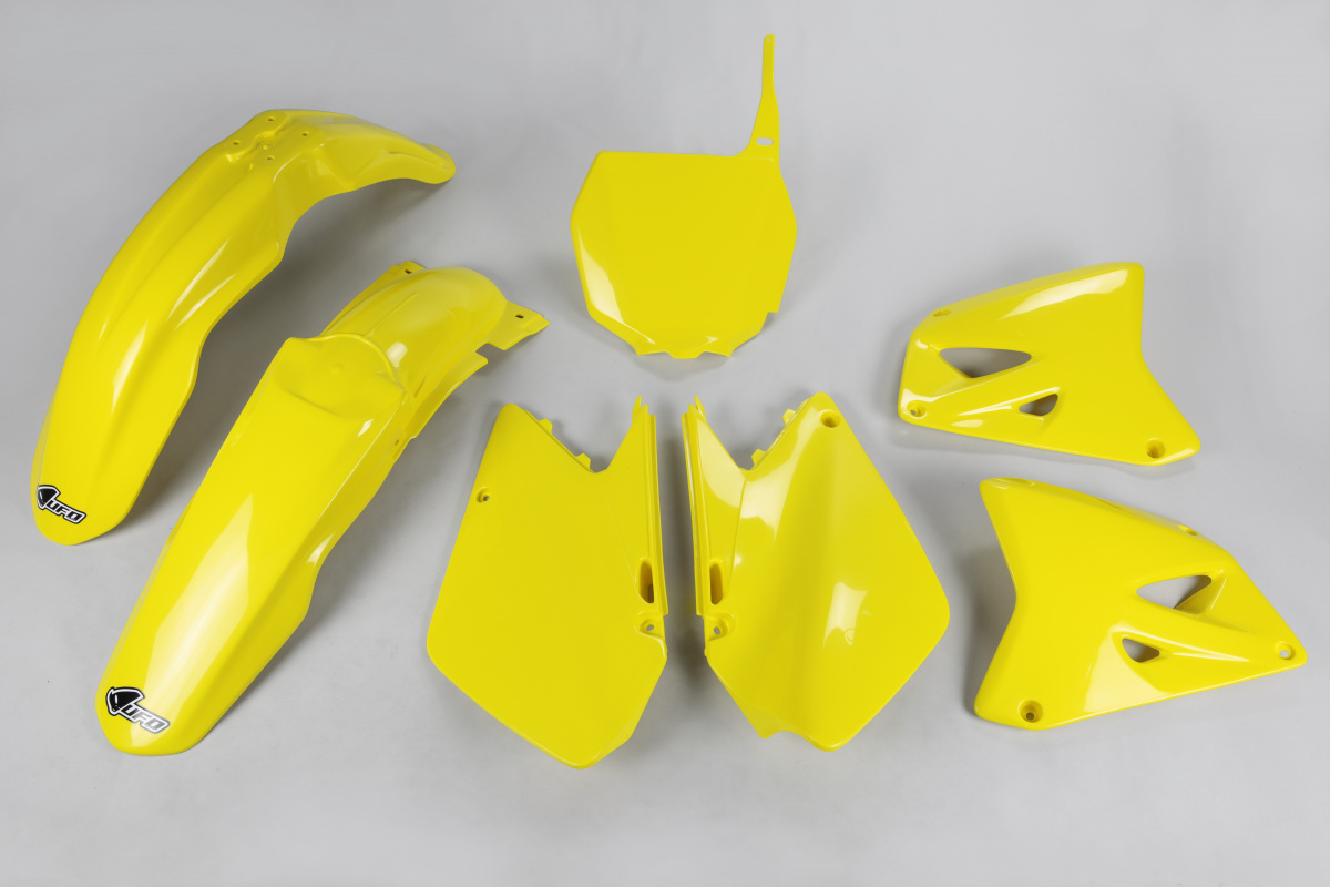 Plastic Kit yellow for Suzuki RM 125 (2001-25) - RM 250 (2001-25) - REPLICA PLASTICS - SUKIT402-102 - Ufo Plast