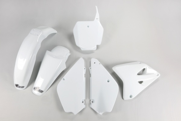 Plastic kit Suzuki - white 041 - REPLICA PLASTICS - SUKIT405-041 - UFO Plast
