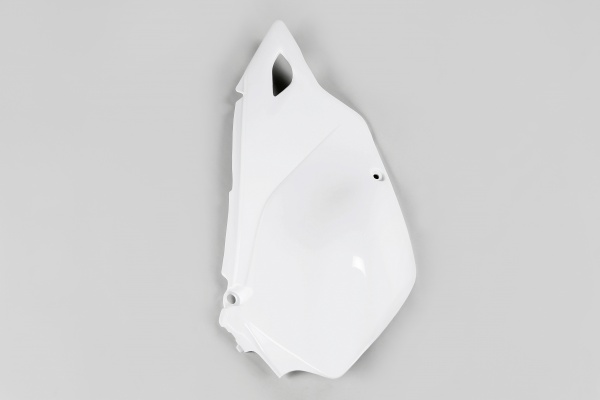 Fiancatine laterali / Lato destro - bianco - Suzuki - PLASTICHE REPLICA - SU03981-041 - UFO Plast