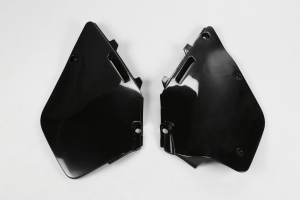 Side panels - black - Suzuki - REPLICA PLASTICS - SU02959-001 - UFO Plast