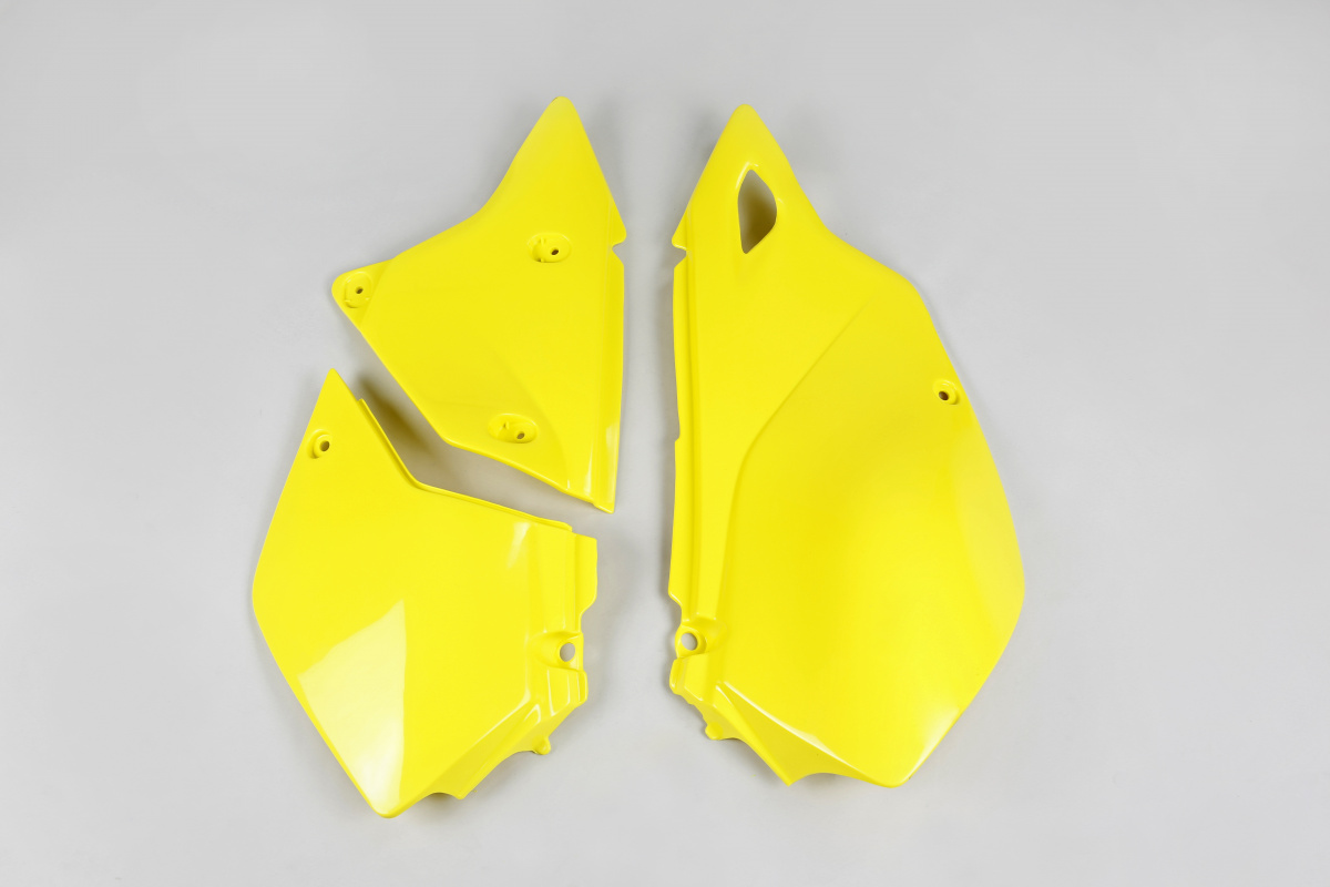 Fiancatine Laterali giallo per Suzuki DRZ 400E (2000-25) - PLASTICHE REPLICA - SU03979-102 - Ufo Plast