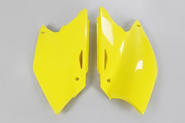 Fiancatine laterali - giallo - Suzuki - PLASTICHE REPLICA - SU03932-102 - UFO Plast