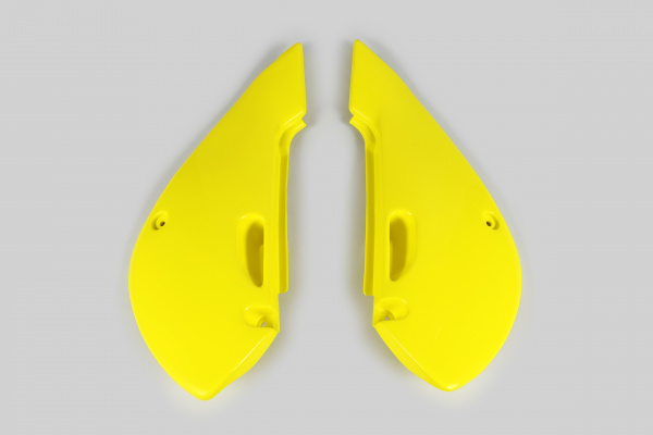 Fiancatine laterali - giallo - Suzuki - PLASTICHE REPLICA - SU03928-102 - UFO Plast