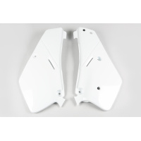 Fiancatine Laterali bianco per Suzuki RM 80 (1986-99) - PLASTICHE REPLICA - SU03963-041 - Ufo Plast Fiancatine Laterali bianco per Suzuki RM 80 (1986-99) - PLASTICHE REPLICA - SU03963-041 - Ufo Plast