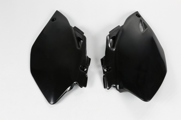 Side panels - black - Yamaha - REPLICA PLASTICS - YA03883-001 - UFO Plast