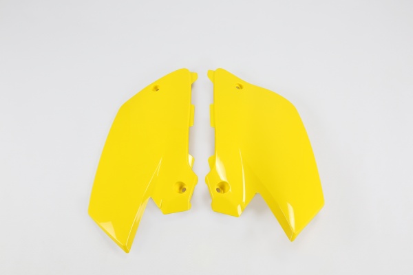 Fiancatine laterali / Restyling - giallo - Yamaha - PLASTICHE REPLICA - YA04835-101 - UFO Plast