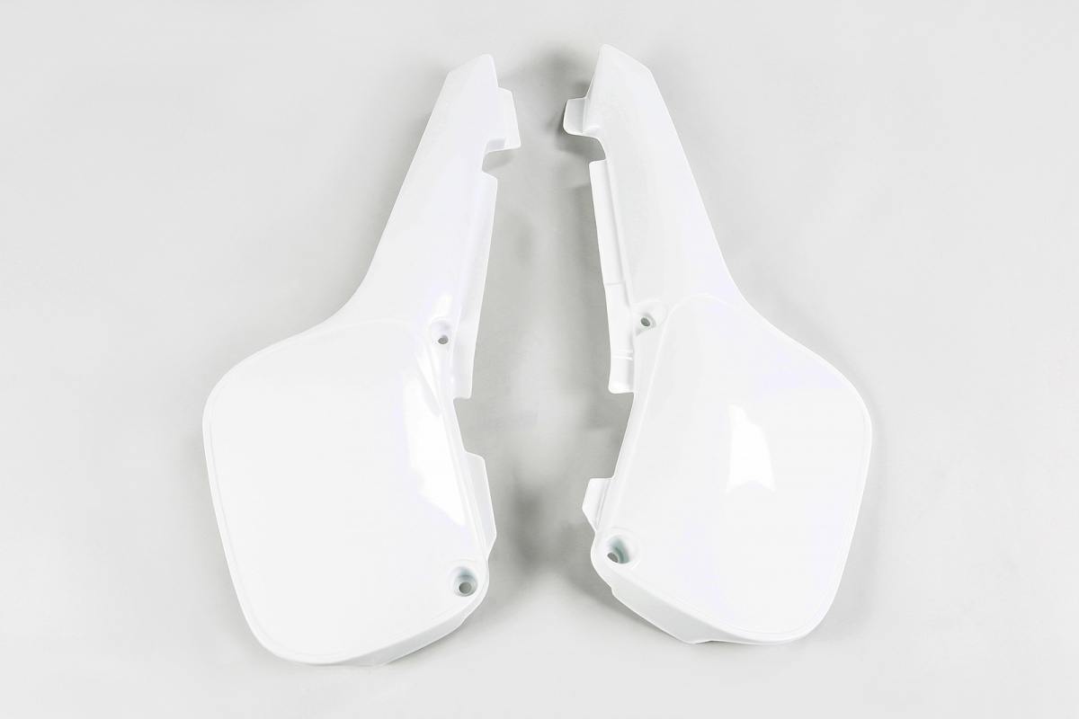 Side Panels white for Suzuki RM 60 (2003-04) - REPLICA PLASTICS - SU03923-041 - Ufo Plast