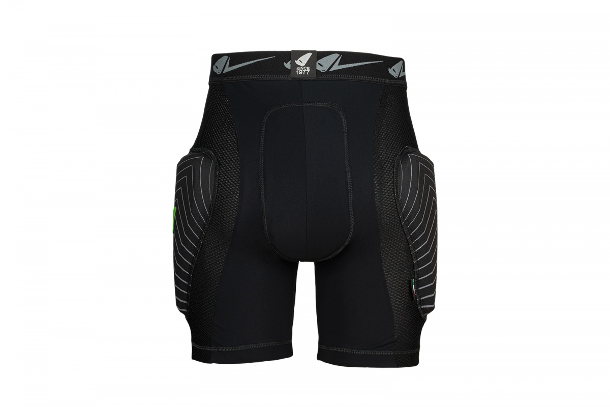 Pantaloncini E-bike Atrax con protezioni laterali e posteriore nero - Pantaloni - PI02421-K - UFO Plast