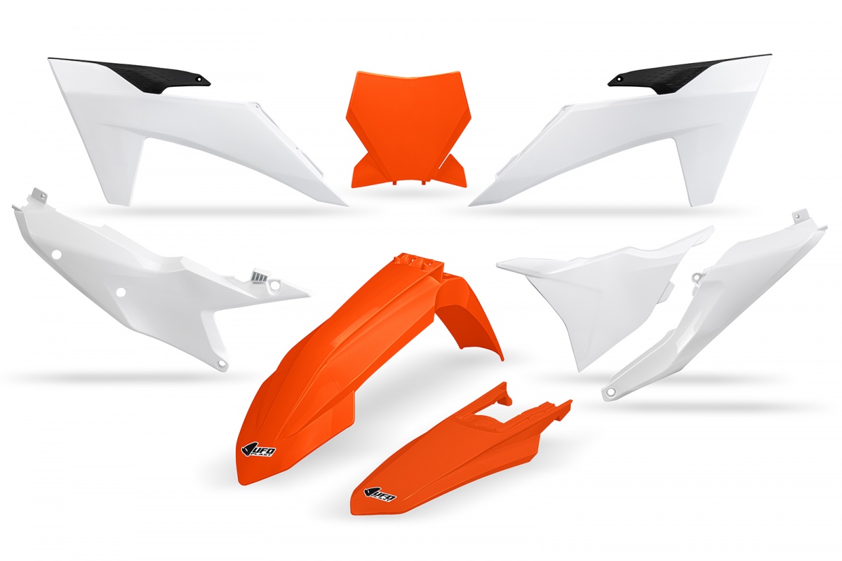 Kit Plastiche OEM Color 24 compatibile Ktm SX 250/XC 250 - SX 125/XC 125 - SX-F 350/XCF 350 - SX-F 450/XCF 450 - SX 300/XC 3....