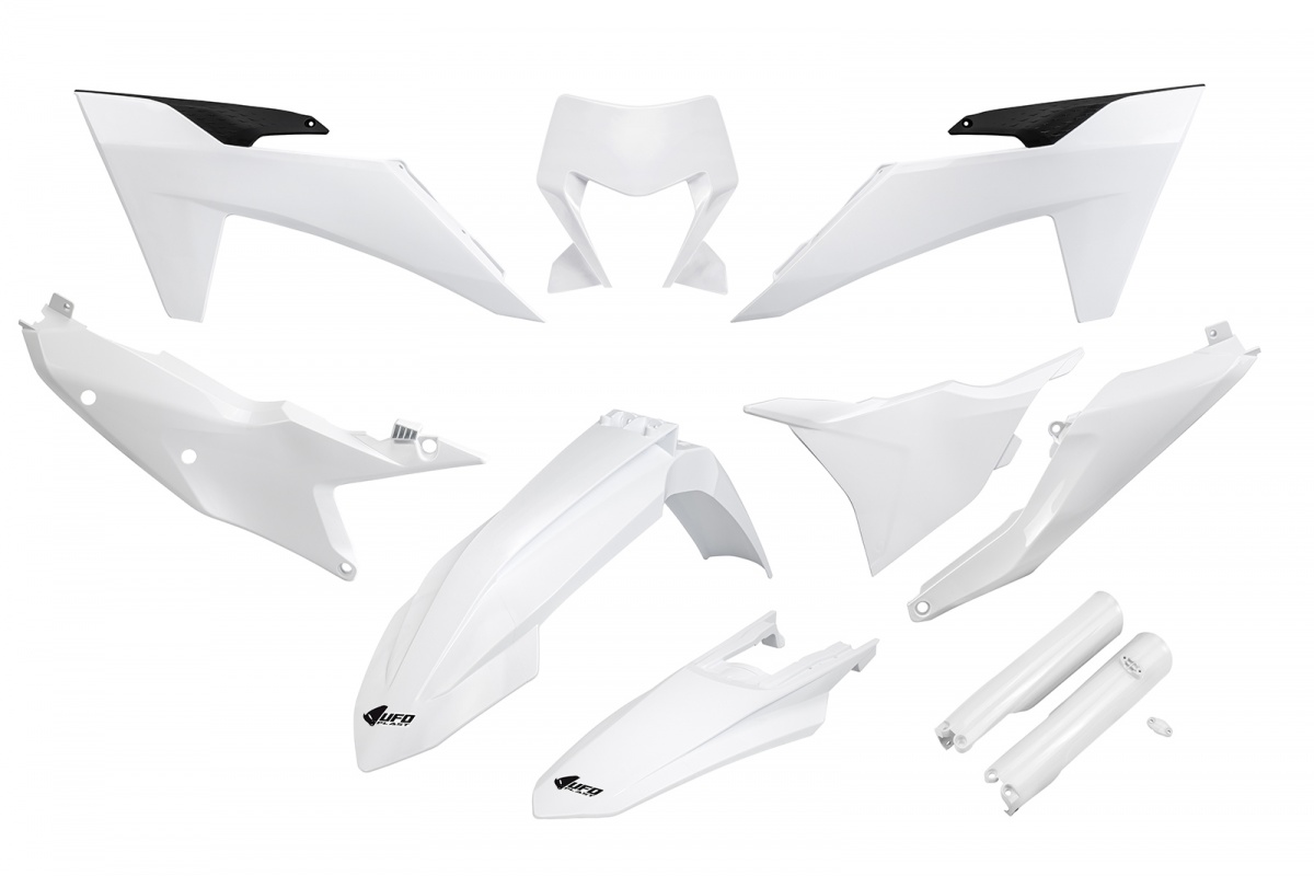 Full kit with headlight for Ktm EXC 150 2024 - white 20-24 - REPLICA PLASTICS - KTKIT530F-042 - UFO Plast