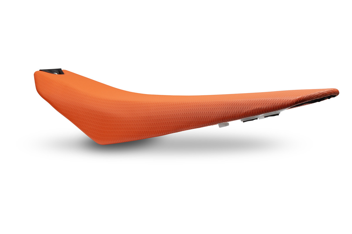Sella arancio compatibile Ktm SX 250 - XC 300 - XC-W 250 TPI - XC-F 250 - XC 250 - EXC 300 TPI - XC-W 300 - XC-W TPI 300 - E....